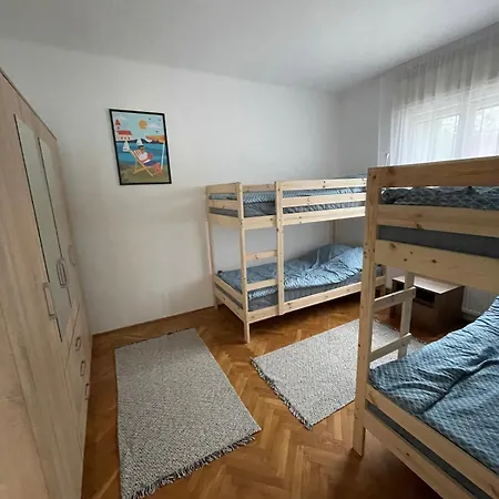 Semesterbostad Jobaratok Vendeghaz